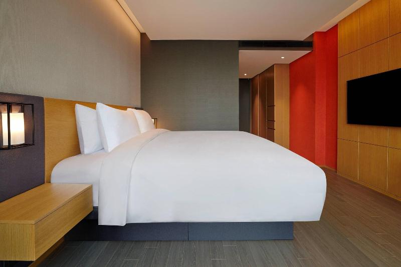 キングサイズベッドのエクゼクティブルーム, Courtyard By Marriott Suwon