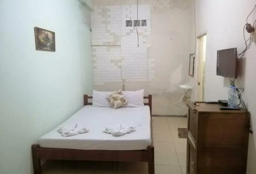 スタンダードルーム, Pondok Cahaya Panorama Mitra Reddoorz