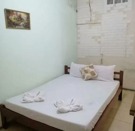 スタンダードルーム, Pondok Cahaya Panorama Mitra Reddoorz