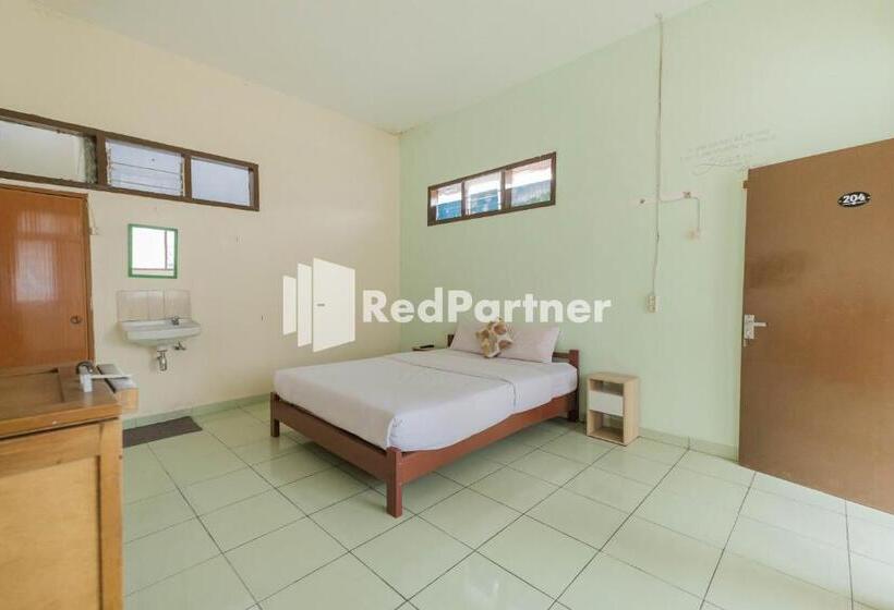 Номер Deluxe, Pondok Cahaya Panorama Mitra Reddoorz