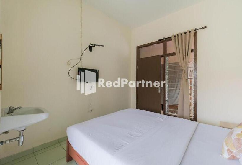Номер Deluxe, Pondok Cahaya Panorama Mitra Reddoorz