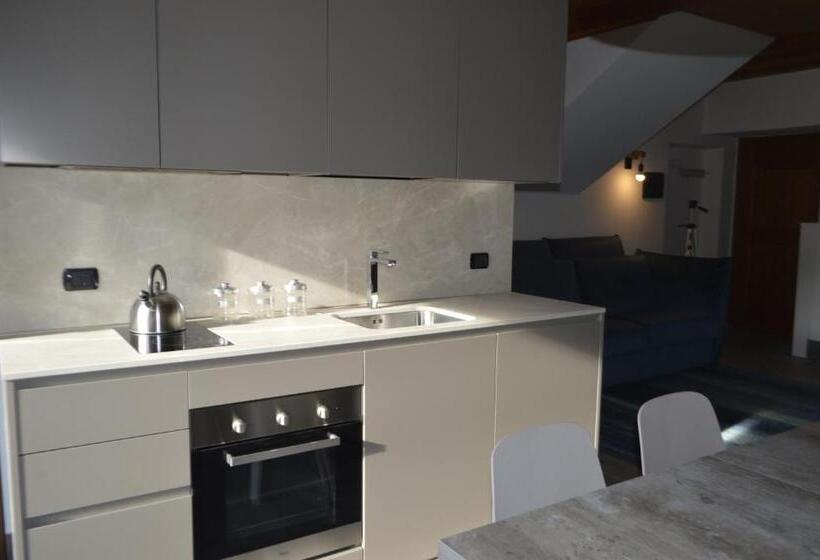 带2个卧室的公寓, Residenza Marconi