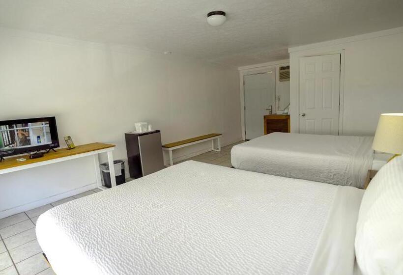 جناح, Banana Peel Lodge