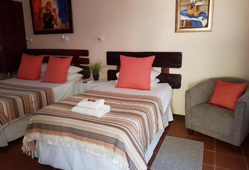 ファミリールーム, Ngwenya Boutique