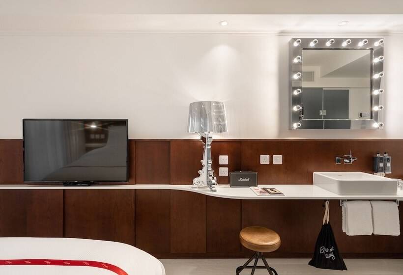 스탠다드 룸, Ruby Lucy Hotel London