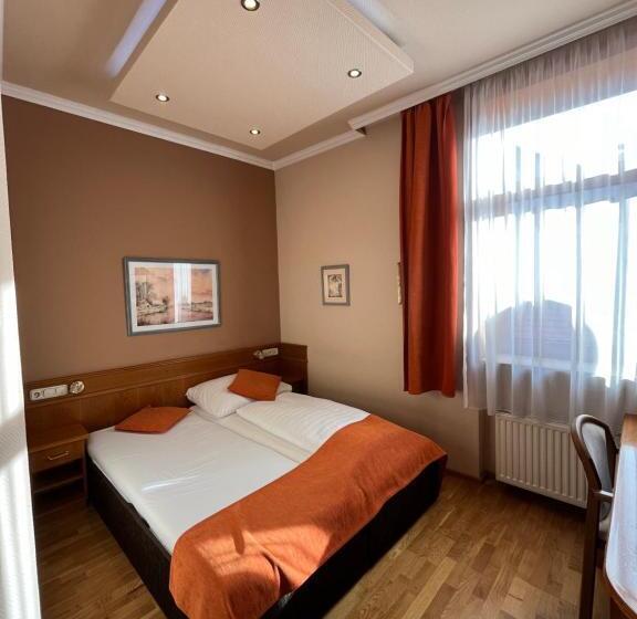 スタンダードルーム, Wagner Vendégudvar Panzió