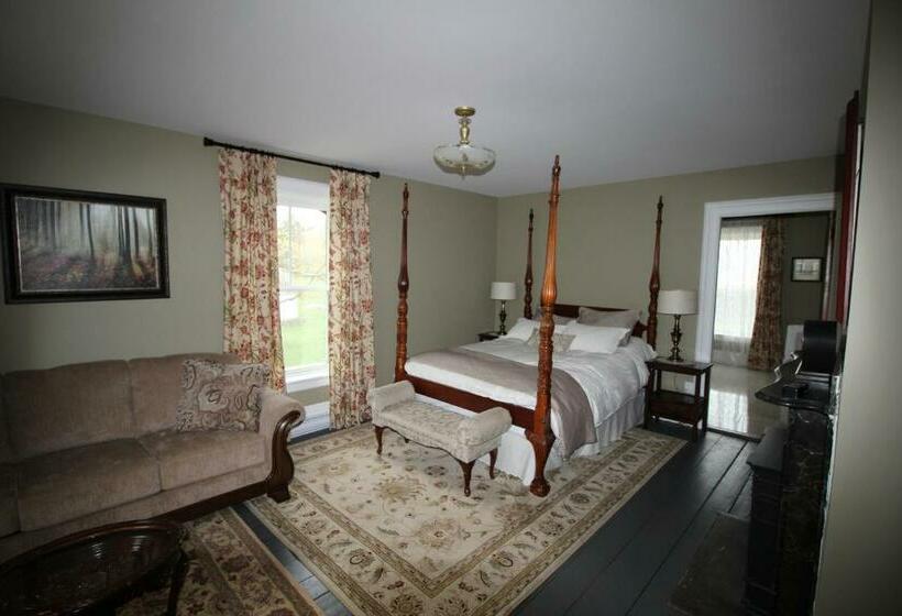 高级套房, Maplehurst Manor Bed And Breakfast