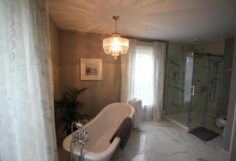 豪华套房, Maplehurst Manor Bed And Breakfast