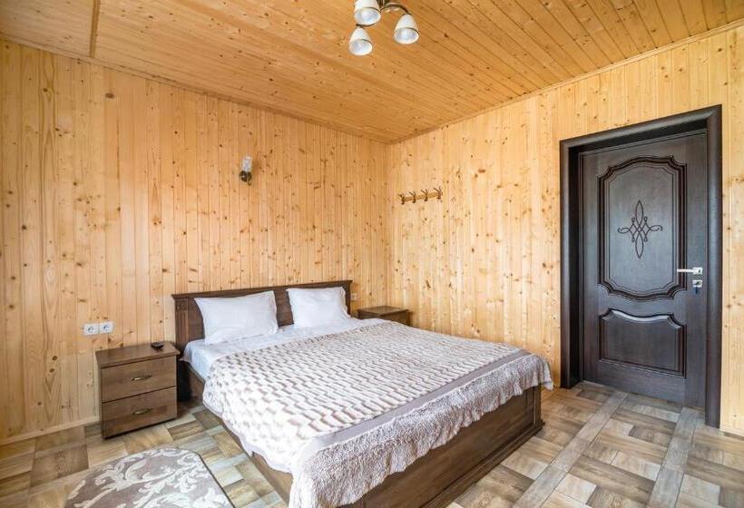 اتاق استاندارد, Familiia