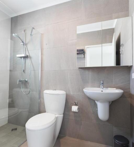 آپارتمان 1 خوابه, The Palm Leaf Apartments