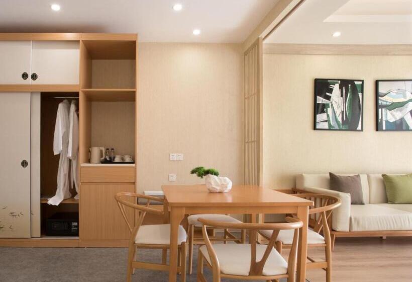 스탠다드 룸 킹사이즈 침대, Vientiane Yooeun