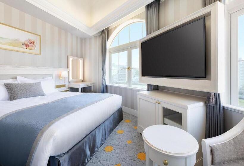 غرفة قياسية, Takarazuka