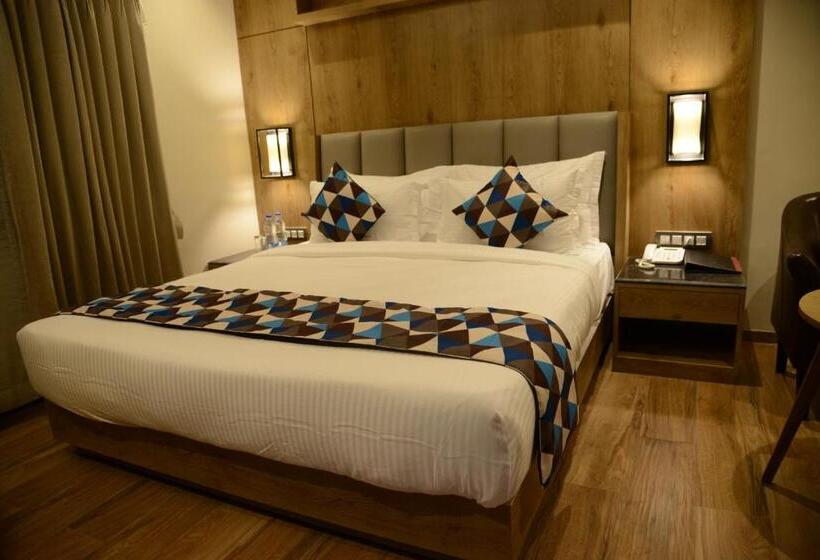 חדר דלוקס, Lords Inn Jamnagar -Motikhavdi