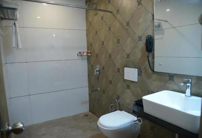 اتاق لوکس, Lords Inn Jamnagar -Motikhavdi