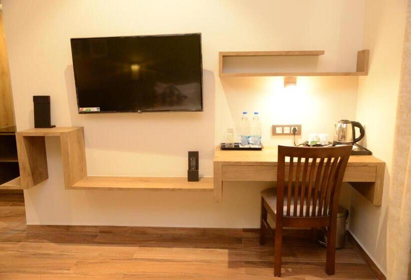 סוויטה, Lords Inn Jamnagar -Motikhavdi