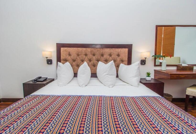 Quarto Deluxe, Pearl Royal Hotel, Colombo