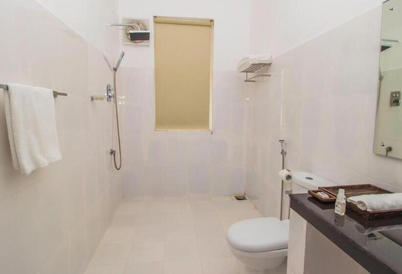 Quarto Deluxe, Pearl Royal Hotel, Colombo