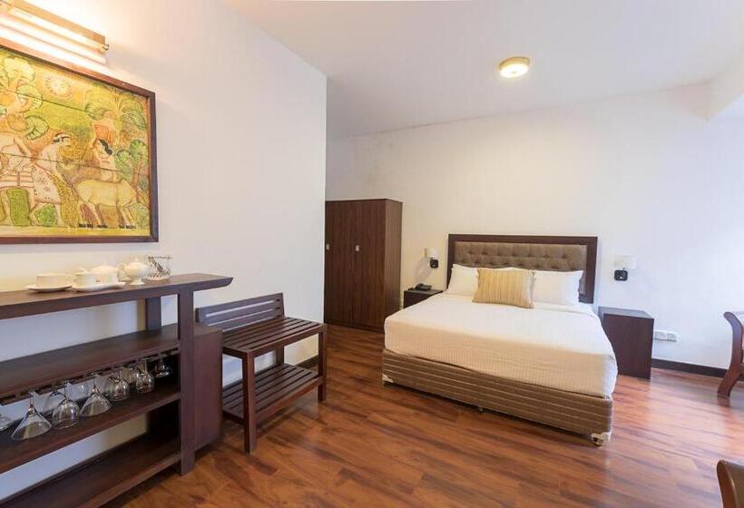 Quarto Estandar, Pearl Royal Hotel, Colombo