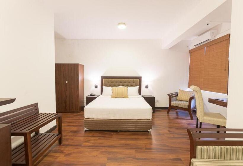 Quarto Estandar, Pearl Royal Hotel, Colombo
