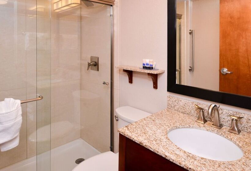 带山景的复式房间, Best Western Plus Peak Vista Inn & Suites