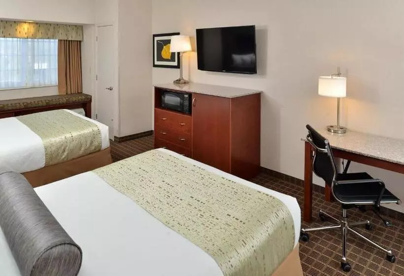 اتاق استاندارد برای معلولان, Best Western Plus Peak Vista Inn & Suites