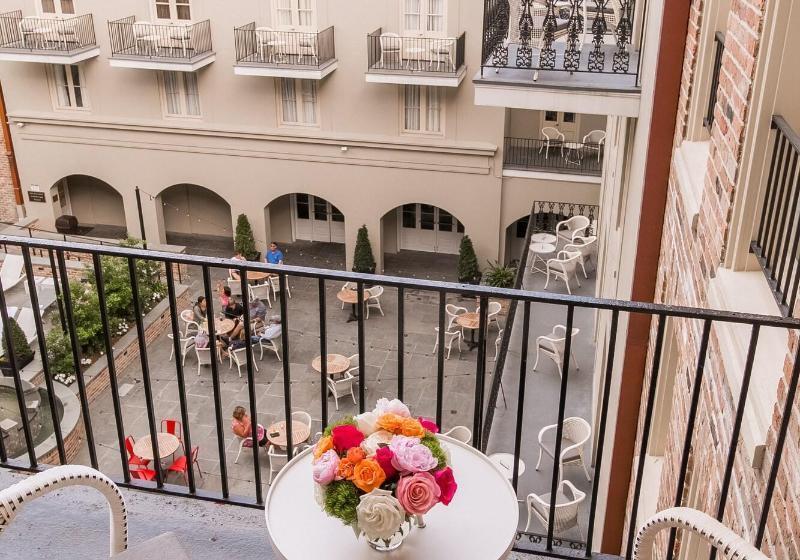 Номер Deluxe Кровать Кинг, Maison Dupuy