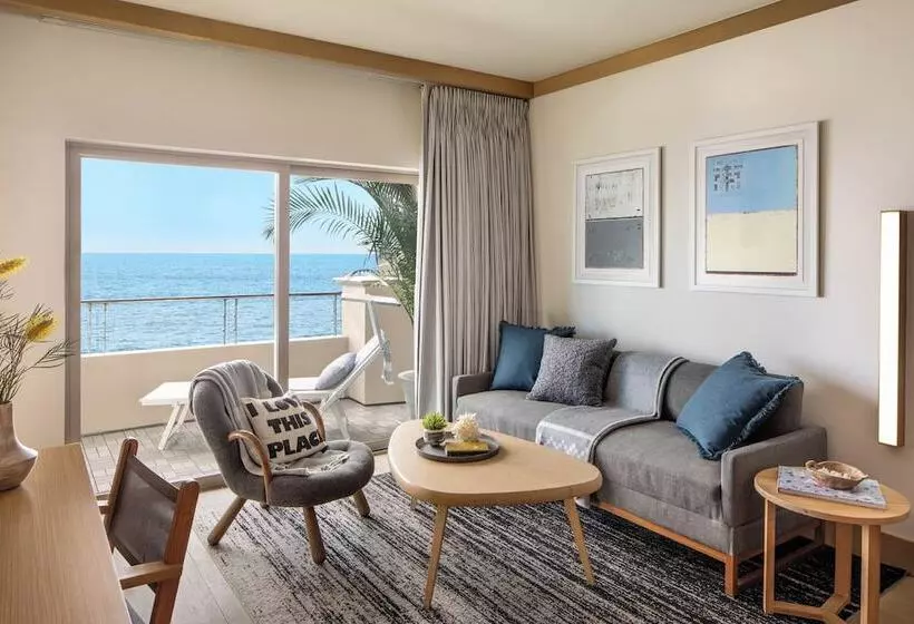 سوییت جونیور با چشم‌انداز دریا, Malibu Beach Inn