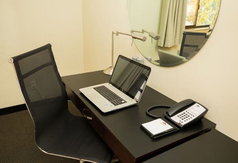 غرفة ديلوكس, Maple Tree Inn