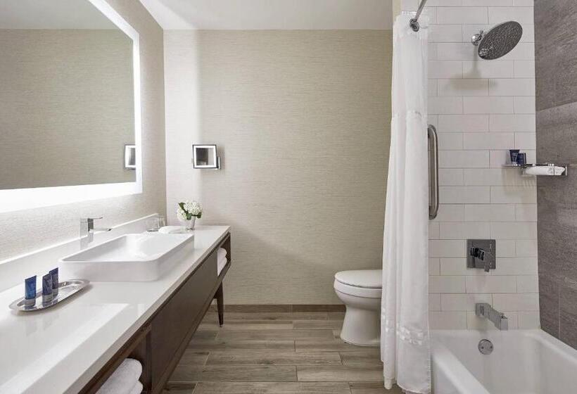 غرفة قياسية سرير كينج, Grand Hotel Golf Resort & Spa, Autograph Collection