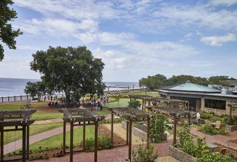 غرفة قياسية سرير ملكى, Grand Hotel Golf Resort & Spa, Autograph Collection