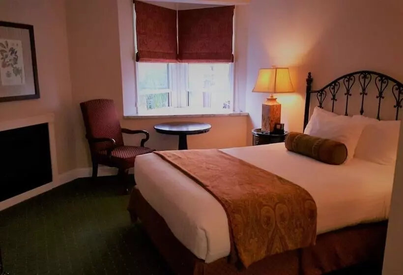 Deluxe-huone, The Monterey