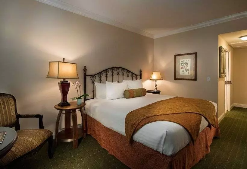 Deluxe-huone, The Monterey