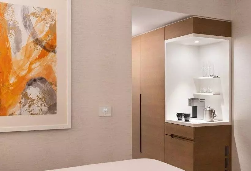 اتاق استاندارد با تخت دوبل و چشم‌انداز پارک, The Westin Anaheim Resort