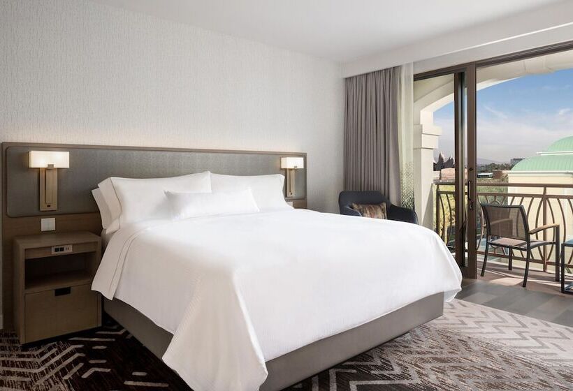 スイート, The Westin Anaheim Resort