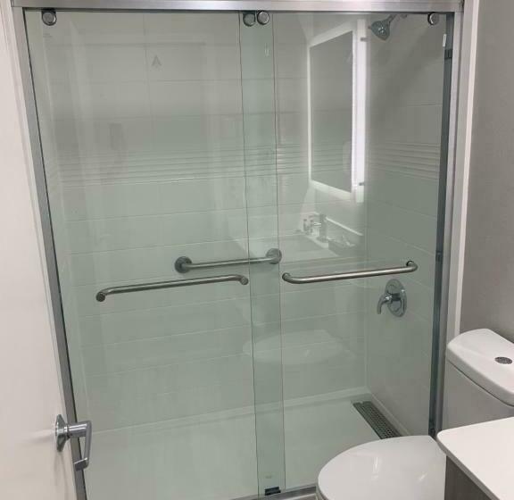 Номер Deluxe Кровать Кинг, Microtel Inn By Wyndham Charlotte Airport