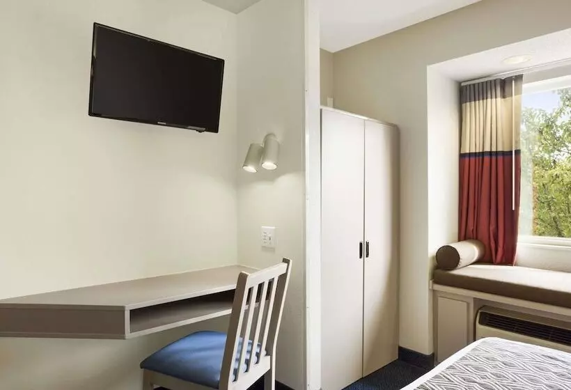 身障者適用スタンダードルーム, Microtel Inn By Wyndham Louisville East