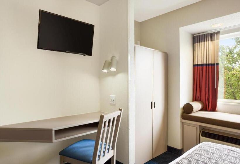 标准间, Microtel Inn By Wyndham Louisville East