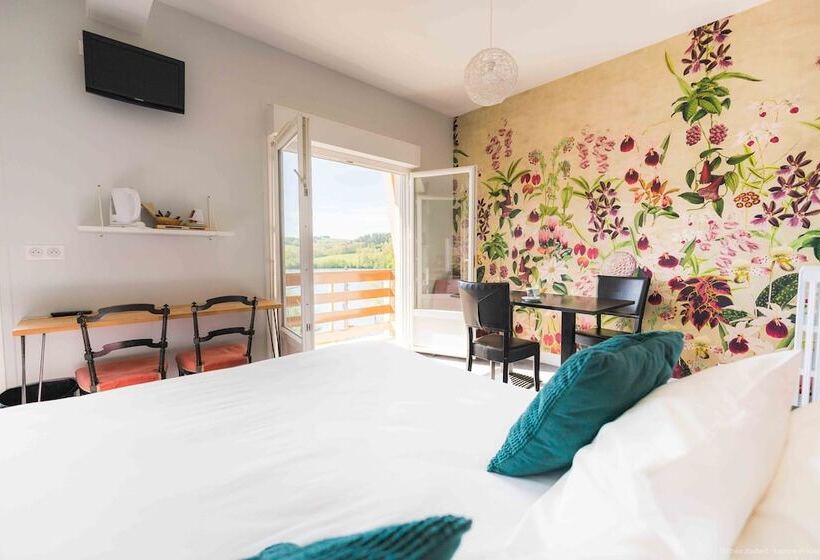 Семейный Номер, Marius