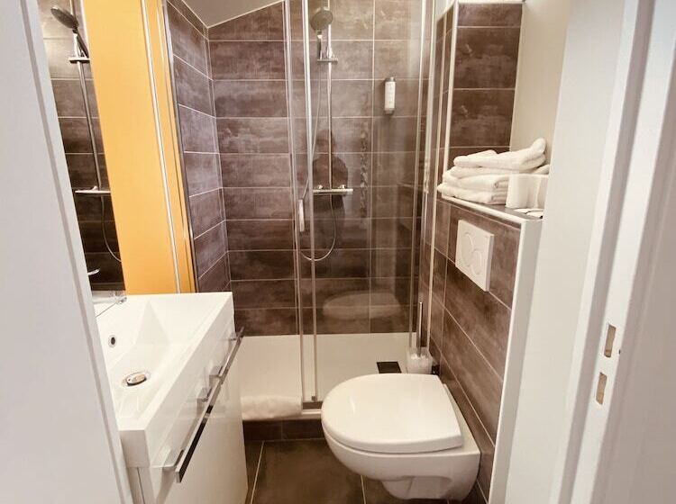 Номер Стандарт Трехместный, Marius