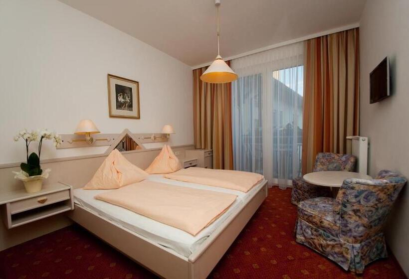 חדר סטנדרט עם מרפסת, Pension & Apartments Ertl