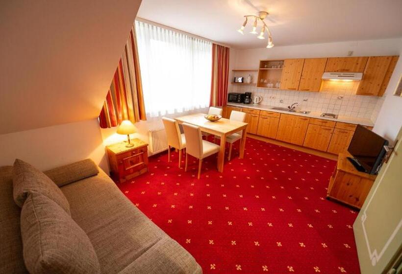 דירת חדר, Pension & Apartments Ertl