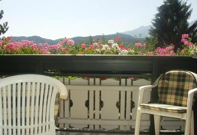 ファミリールーム, Pension & Apartments Ertl