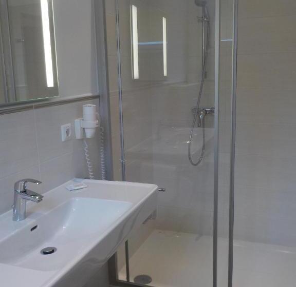 חדר משפחתי, Pension & Apartments Ertl