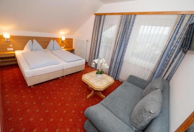 Семейный Номер, Pension & Apartments Ertl
