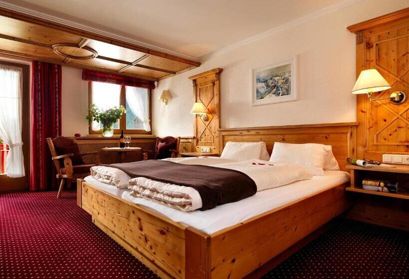 Номер Стандарт с Балконом, Alpina&more Apartments I Zimmer