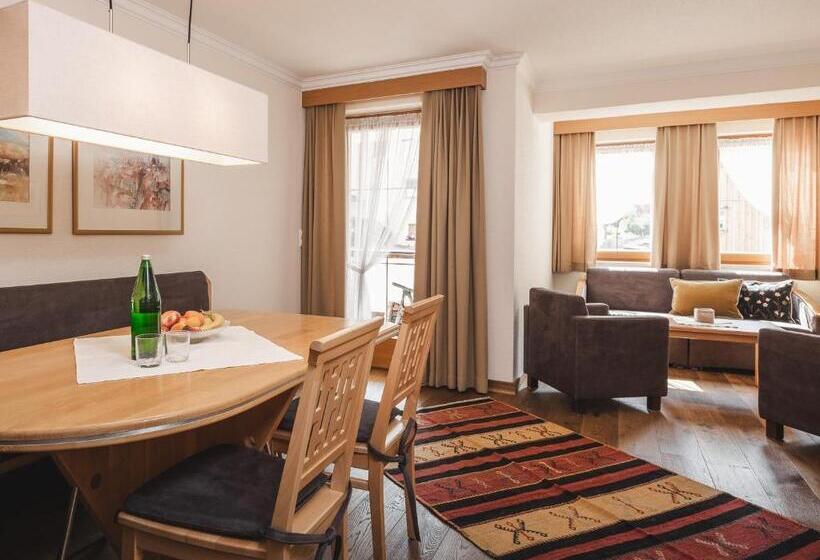Апартаменты 1 Спальня с Видом, Alpina&more Apartments I Zimmer