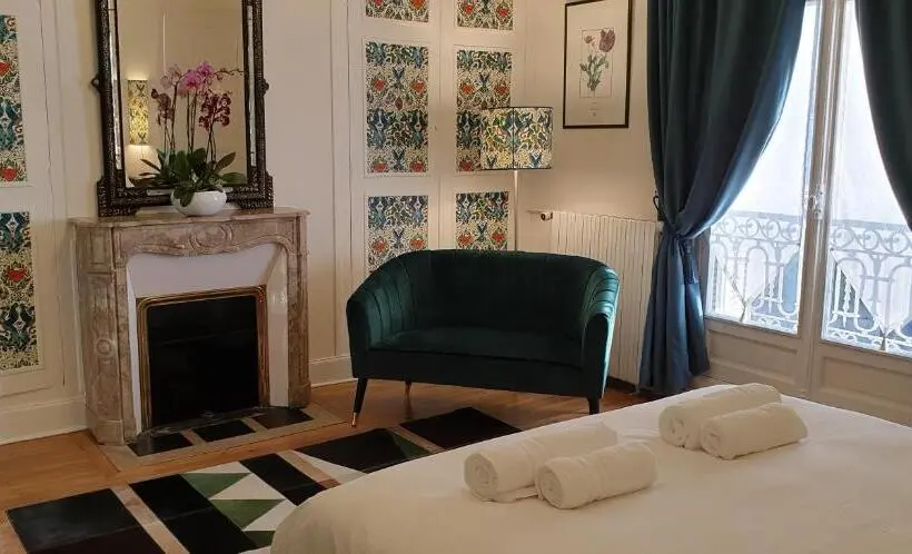 Deluxe-huone Parveke, La Maison Leonard