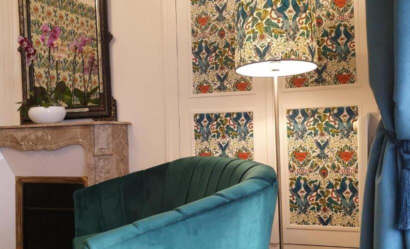 غرفة ديلوكس مزودة بشرفة, La Maison Leonard