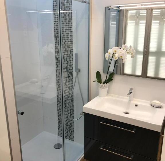 غرفة ديلوكس مزودة بشرفة, La Maison Leonard