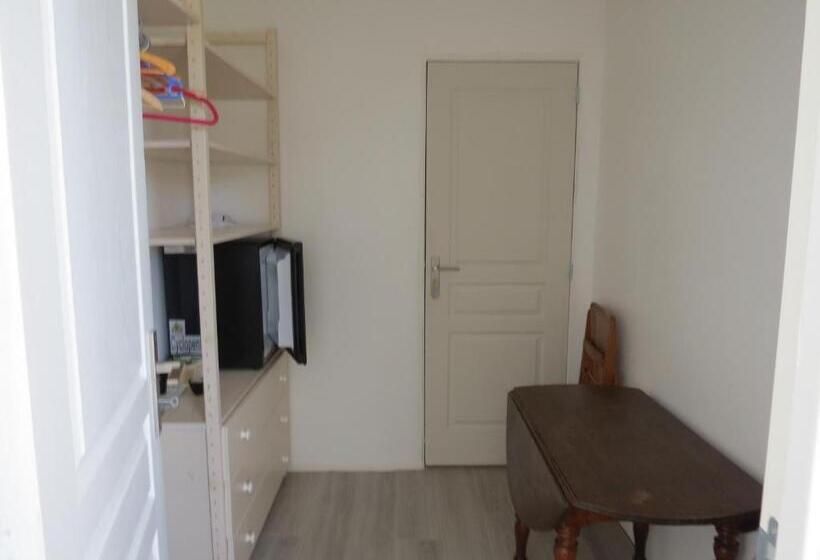 Номер Стандарт Вид на Сад, Le Jardin Chambre D Hotes